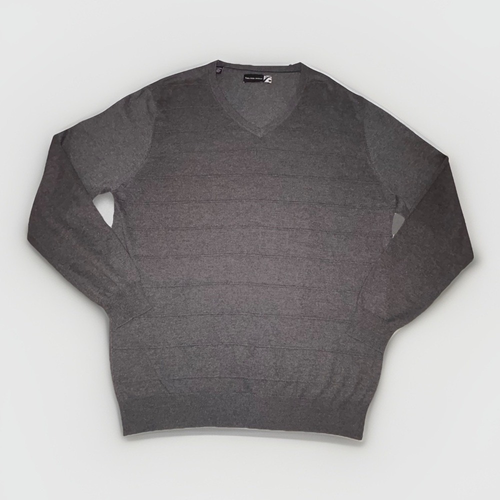Saks‎ Fifth Avenue Men's Gray V-Neck Sweater Size Large Silk & Cashmere Blend